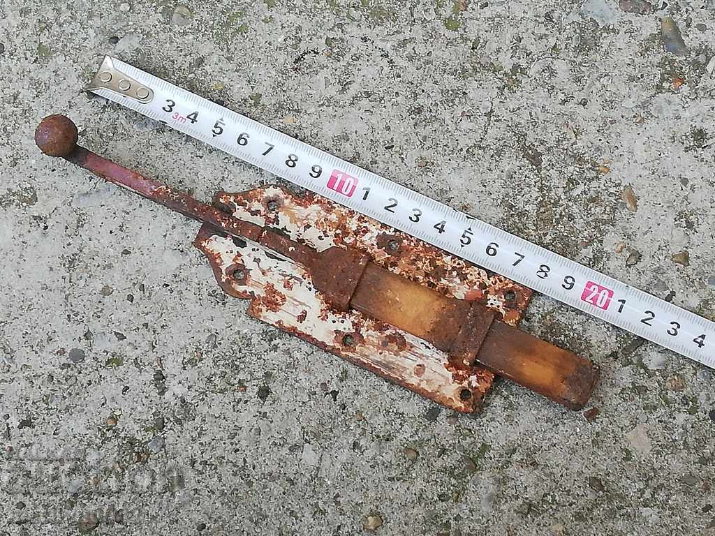 Delivery of Old wrought-iron latch, latch, lock, lock, reel Delivery of Old wrought-iron latch, latch, lock, lock, reel