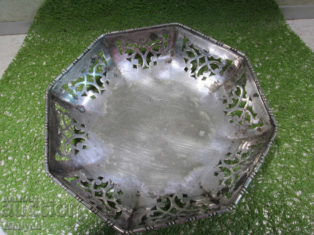 Auction  I sell an old silver-plated vessel, Sheffield.RRR