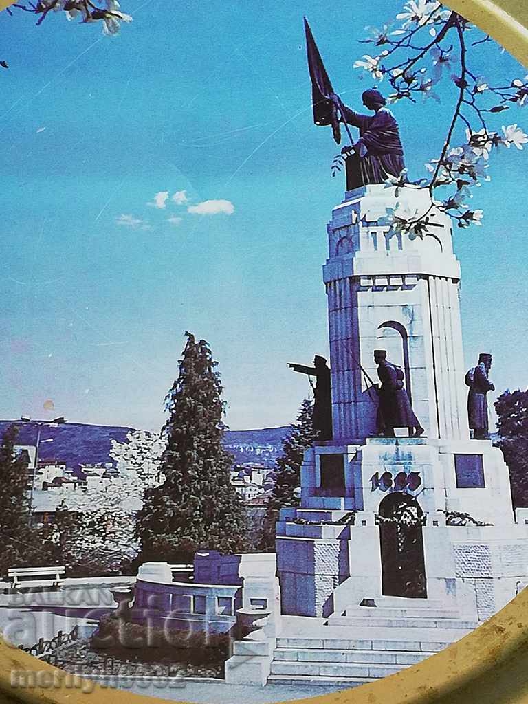 Auction Metal tray with monument Mother Bulgaria V. Turnovo Bulgaria Auction Metal tray with monument Mother Bulgaria V. Turnovo Bulgaria