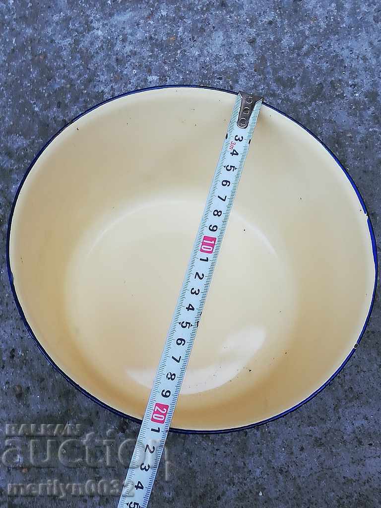 Auction Enameled bowl of bowl with enamel from souts Auction Enameled bowl of bowl with enamel from souts