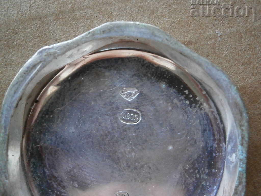 Доставка на гравирани сребърни капаци джобен часовник