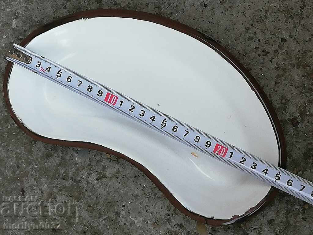 An enameled medical container for this plateau with enamel with price 32.00 BGN | € 16.36 An enameled medical container for this plateau with enamel with price 32.00 BGN | € 16.36