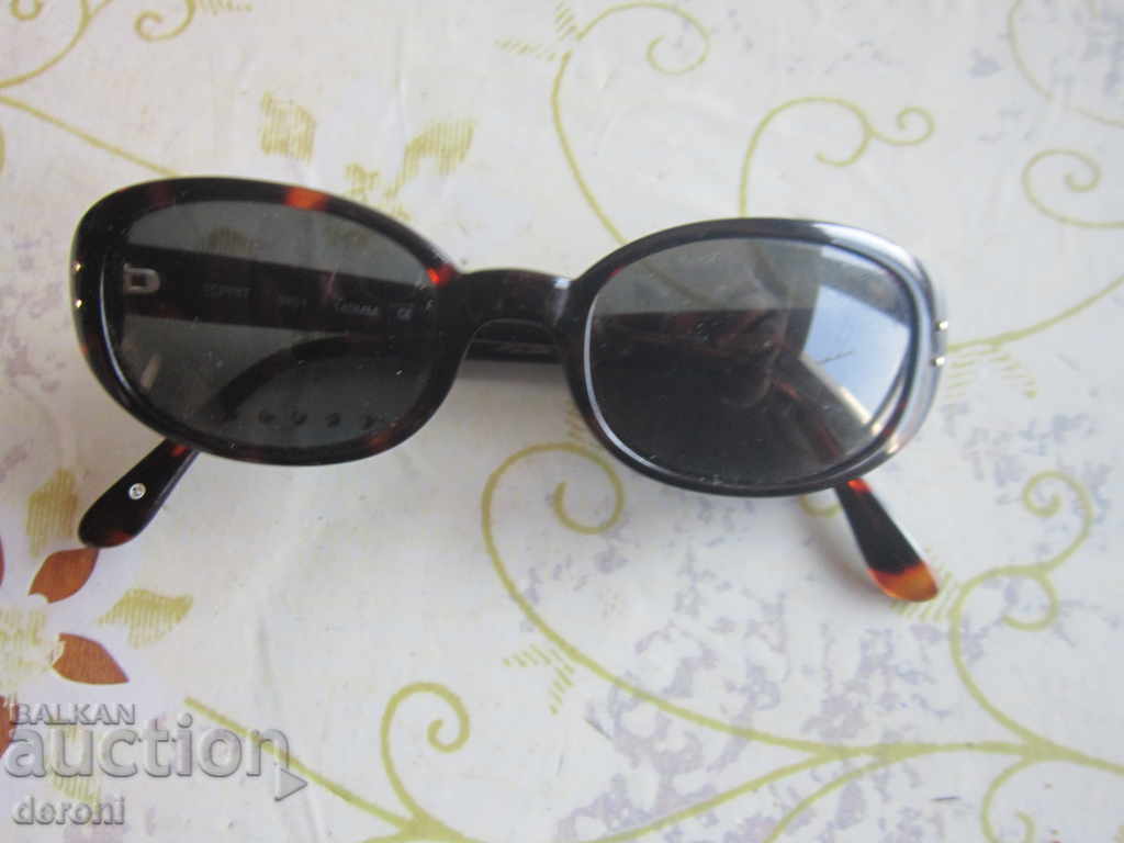 Страхотни слънчеви очила Esprit кехлибар