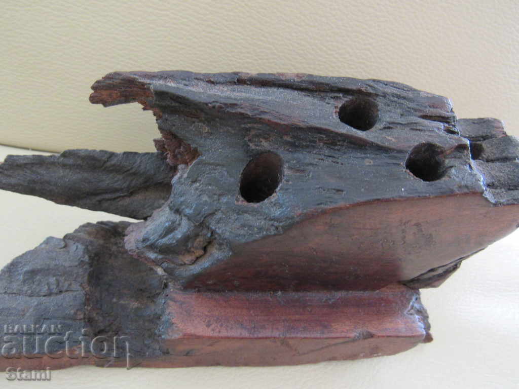 Auction Teak desk pen stand from Zimbabwe Auction Teak desk pen stand from Zimbabwe