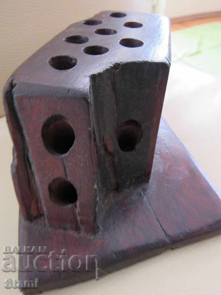 Delivery of Teak desk pen stand from Zimbabwe Delivery of Teak desk pen stand from Zimbabwe