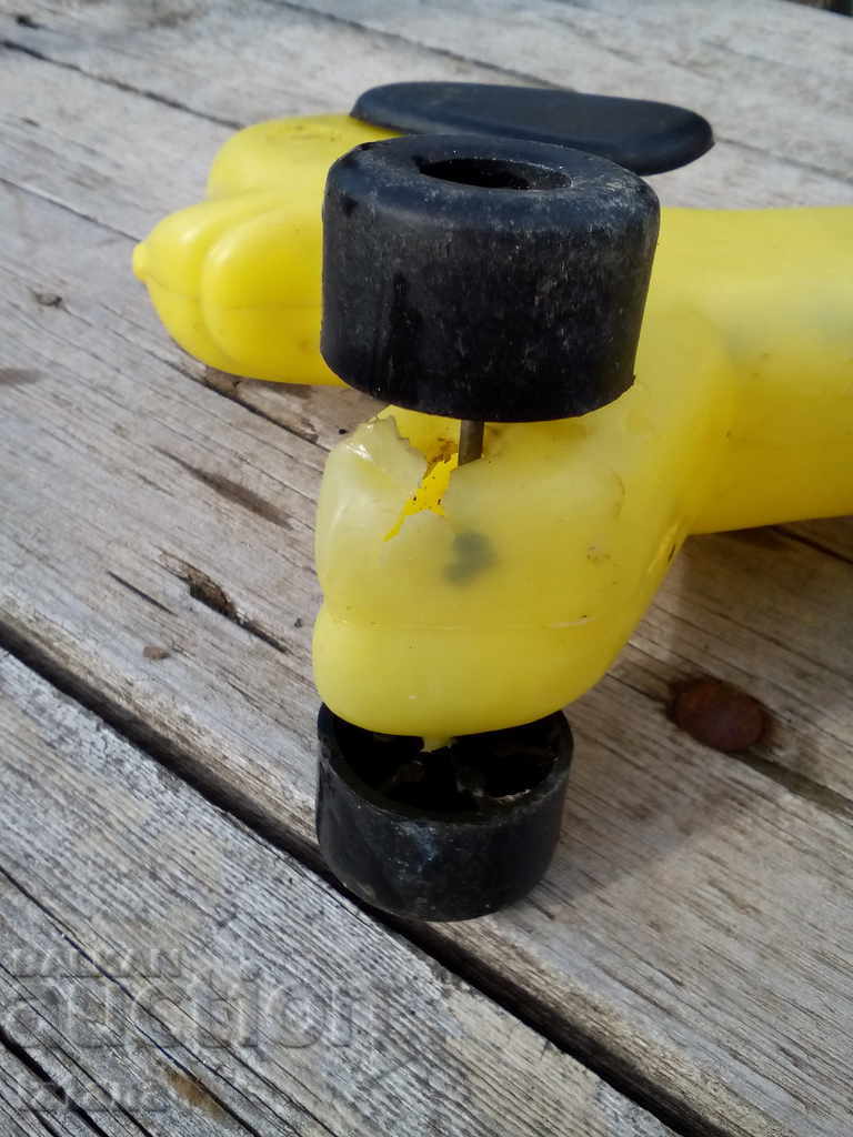 Old toy, dog - 6 Old toy, dog - 6