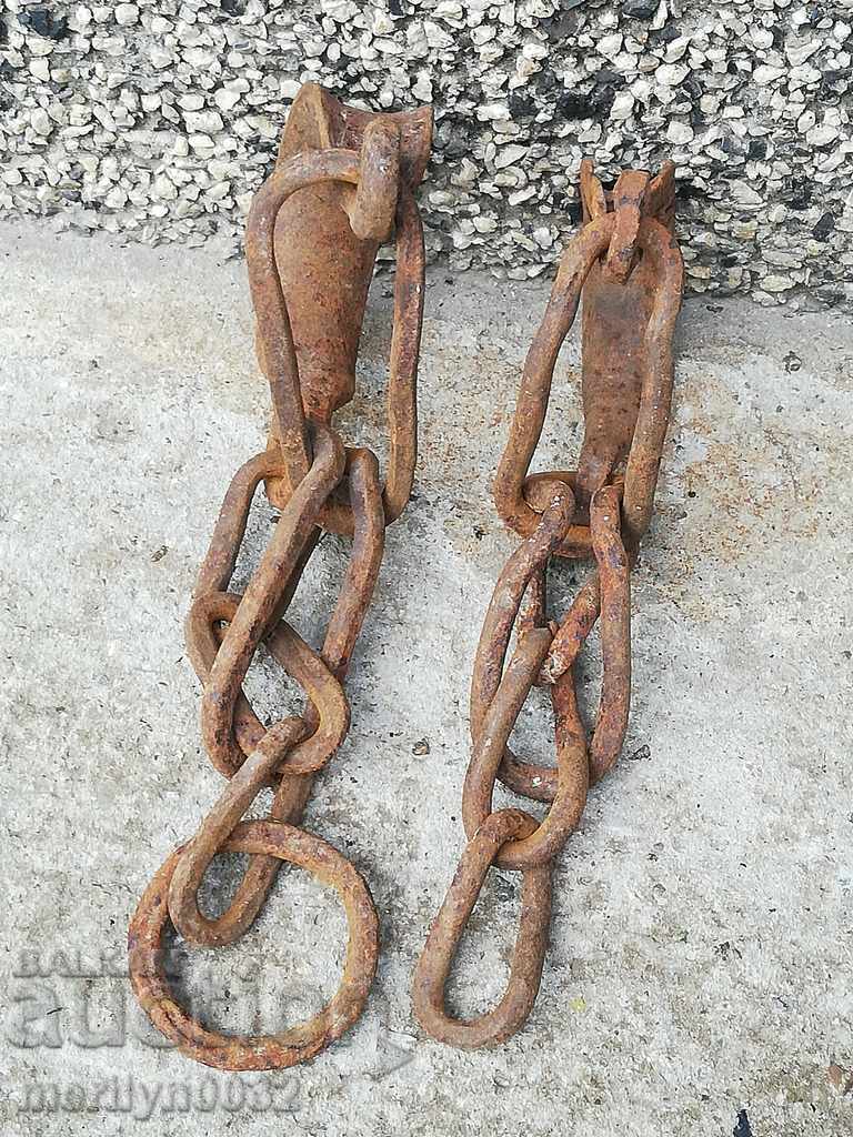 Pair of buckles, shackles, chain, wrought iron - 7 Pair of buckles, shackles, chain, wrought iron - 7