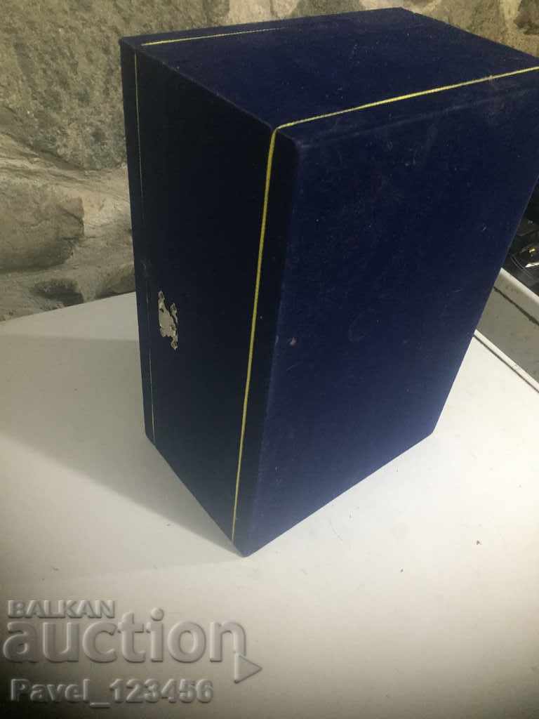 Eagle pewer box - 7 Eagle pewer box - 7