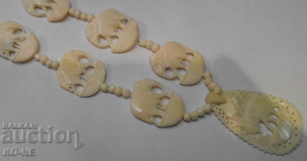 Delivery of Ivory necklace Delivery of Ivory necklace