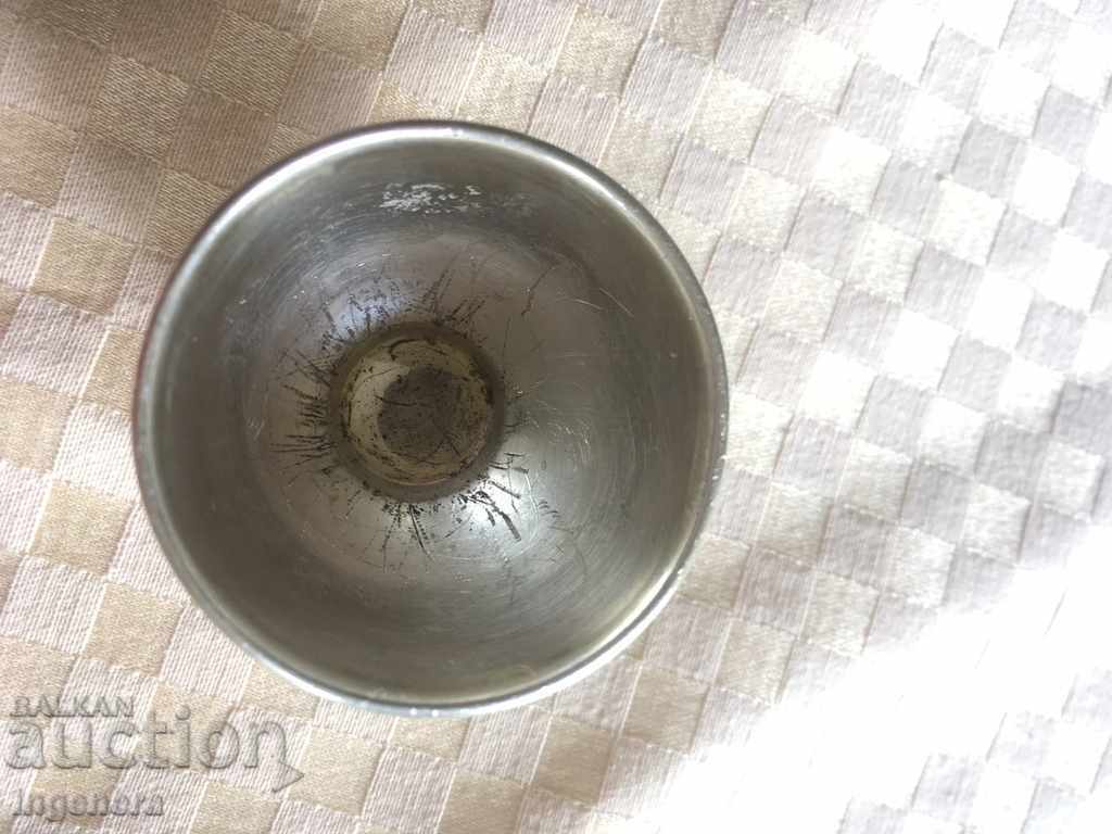 CUP, CUP WITH GOLD - 7 CUP, CUP WITH GOLD - 7