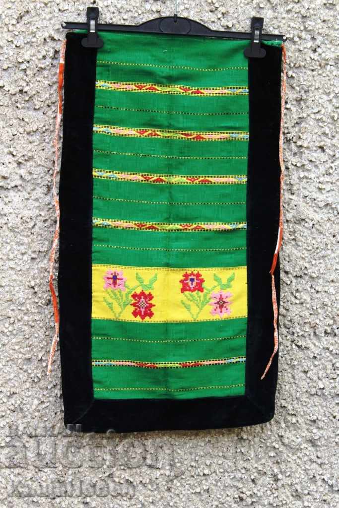 . ΟΜΟΡΦΗ ΑΥΘΕΝΤΙΚΗ ΠΟΔΙΑ ΣΤΗΝ ΦΟΡΕΣ ΤΟΥ με τιμή 75.00 BGN | € 38.35