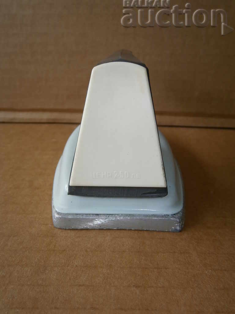 Auction iron metal toy 70s soc sheet metal toy Auction iron metal toy 70s soc sheet metal toy