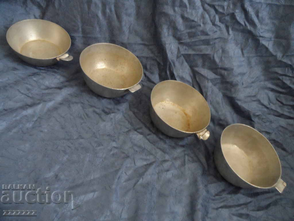 old aluminum bowls - 7 old aluminum bowls - 7