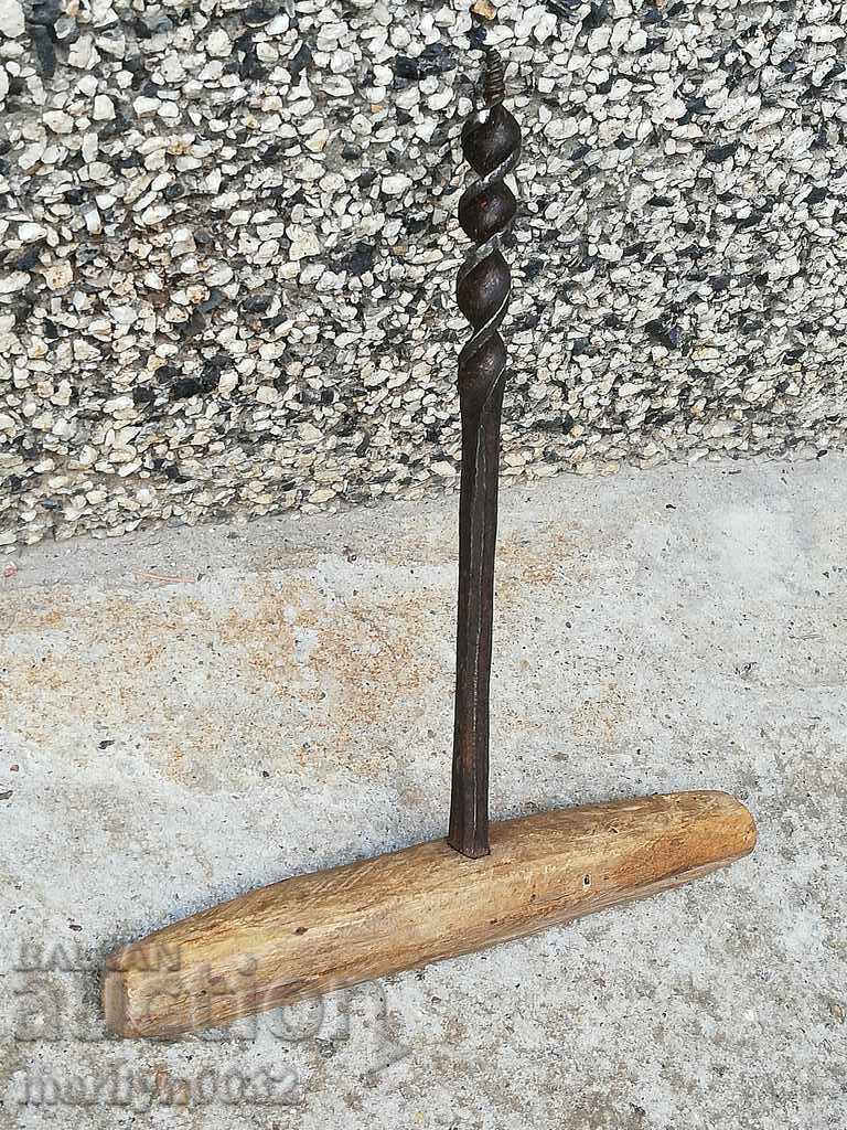 Delivery of Ancient crutch, burgundy, screwdriver, wrought iron Delivery of Ancient crutch, burgundy, screwdriver, wrought iron