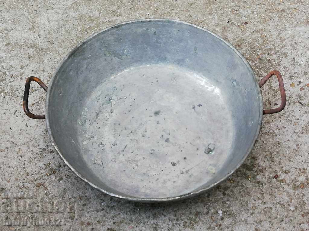 Licitație Tigaie veche de cupru pentru zacuscă, vas de cupru, cupru