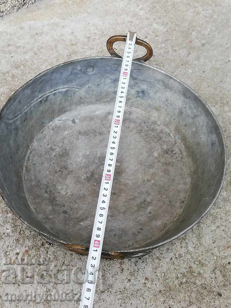 Old copper tray for chandelier copper copper pot with price 129.00 BGN | € 65.96 Old copper tray for chandelier copper copper pot with price 129.00 BGN | € 65.96