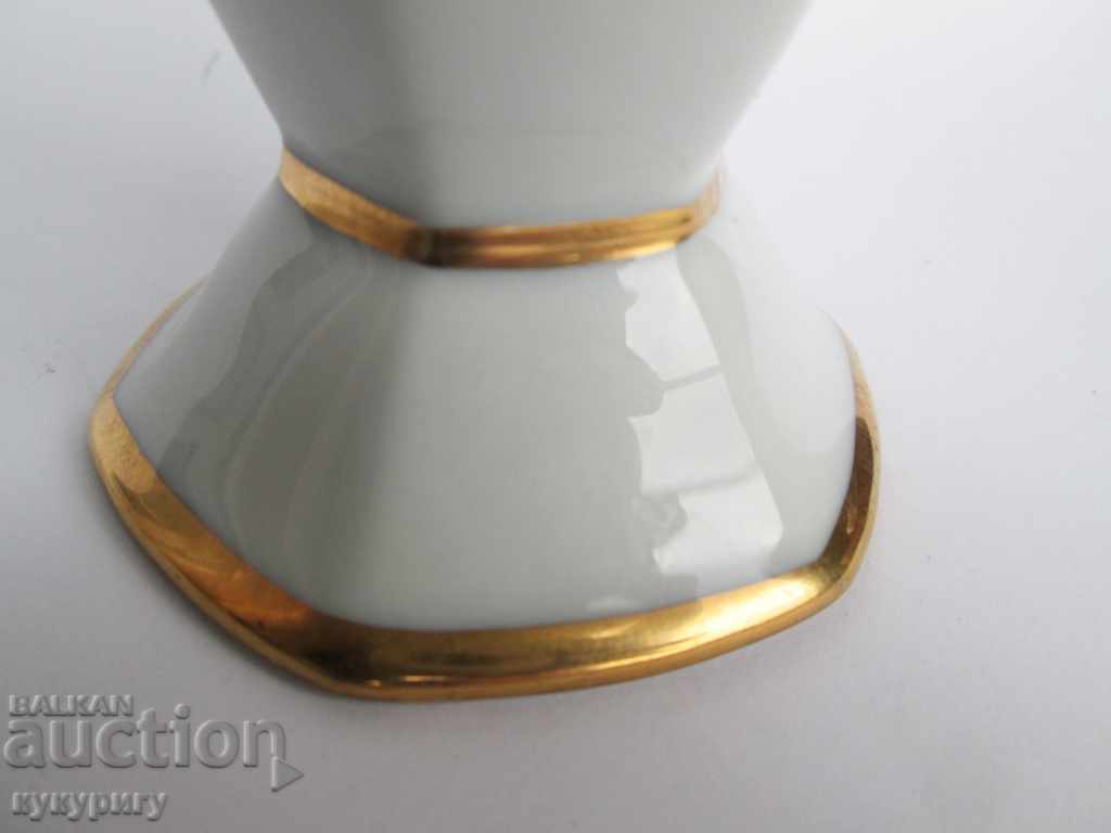 Livrarea Lampă de masă franceză veche, porțelan LIMOGES Livrarea Lampă de masă franceză veche, porțelan LIMOGES