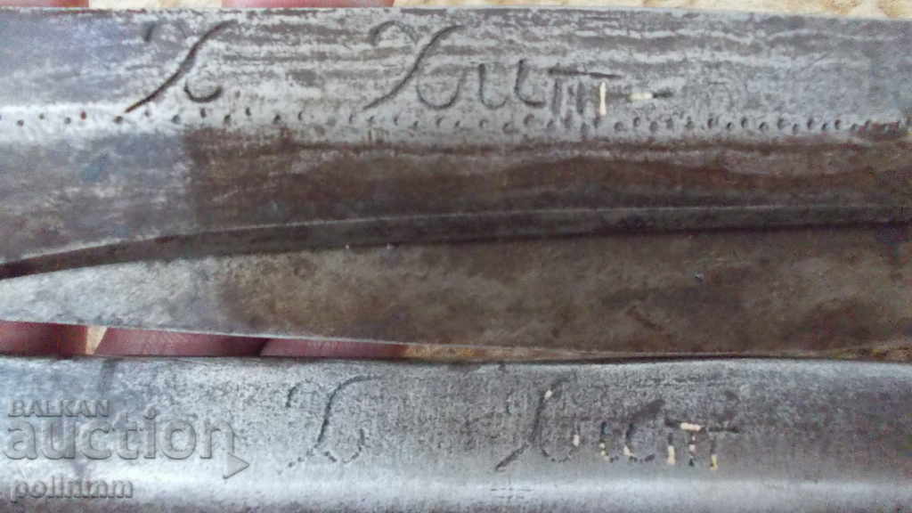 Παράδοση Ζεύγος ψαλιδιών Abadji 1894 και το 1896. Παράδοση Ζεύγος ψαλιδιών Abadji 1894 και το 1896.