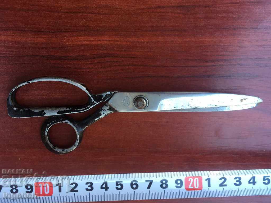 OLD SCISSORS with price 8.00 BGN | € 4.09 OLD SCISSORS with price 8.00 BGN | € 4.09