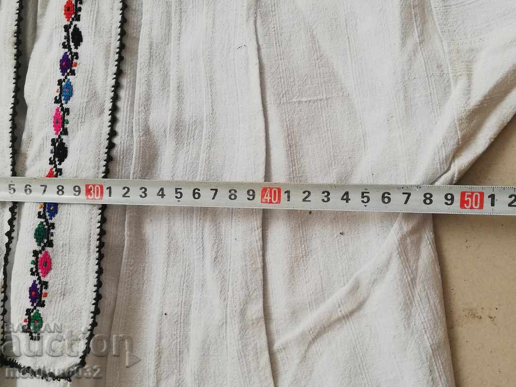 Delivery of Embroidered shirt wear embroidery lace Delivery of Embroidered shirt wear embroidery lace