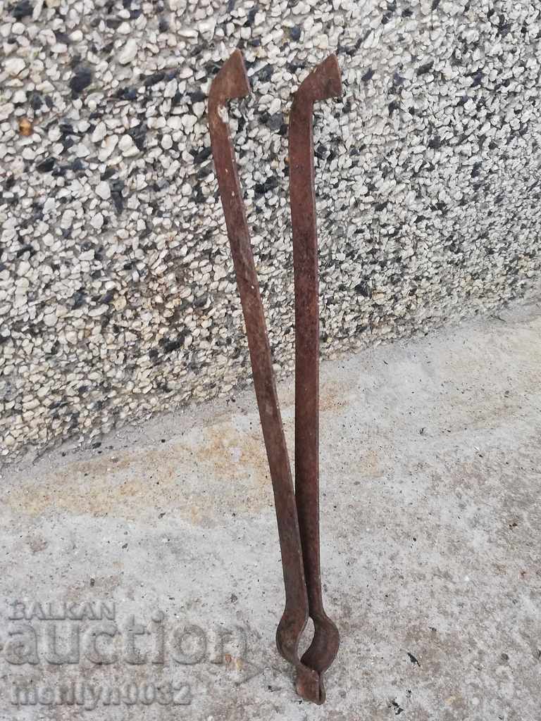 Old dilaf, mash, wrought iron for a furnace with price 29.00 BGN | € 14.83 Old dilaf, mash, wrought iron for a furnace with price 29.00 BGN | € 14.83