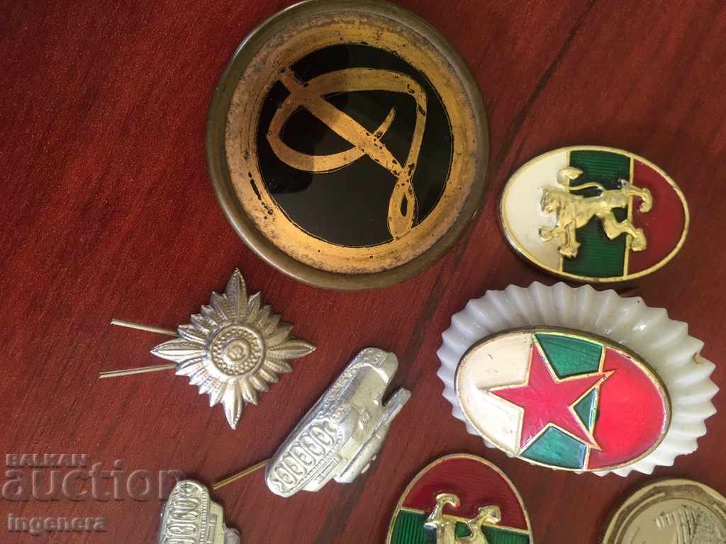 Monogram, Cockard, Badge with price 8.00 BGN | € 4.09 Monogram, Cockard, Badge with price 8.00 BGN | € 4.09