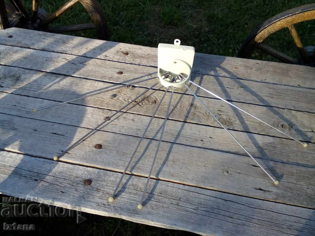 αρχαία κρεμάστρα - 5 αρχαία κρεμάστρα - 5