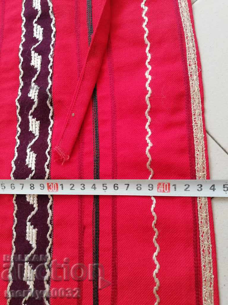 Delivery of Old woven, embroidered and embroidered apron, costume, suckman Delivery of Old woven, embroidered and embroidered apron, costume, suckman