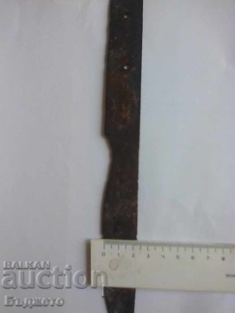 Auction An old knife Auction An old knife