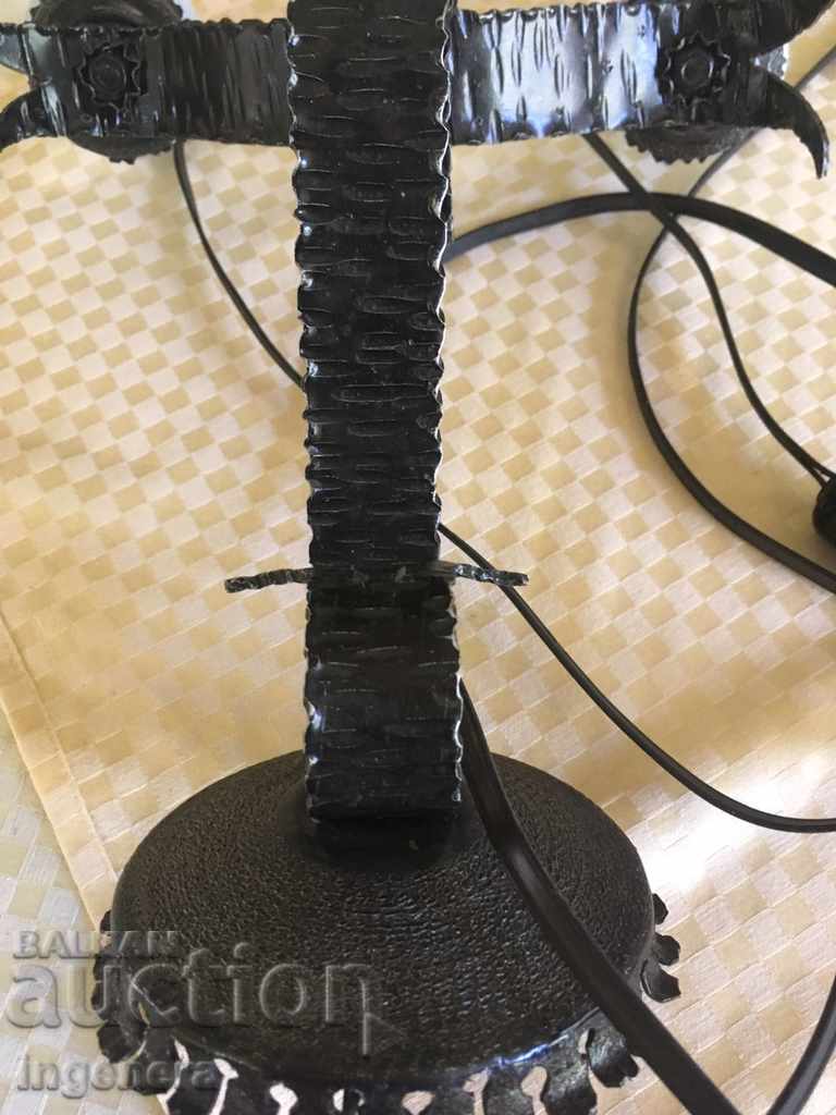 Delivery of DOUBLE WALL LIGHT NIGHT NIGHT. IRON Delivery of DOUBLE WALL LIGHT NIGHT NIGHT. IRON