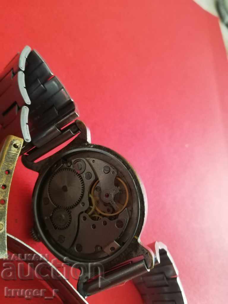 Delivery of Pobeda watch Delivery of Pobeda watch