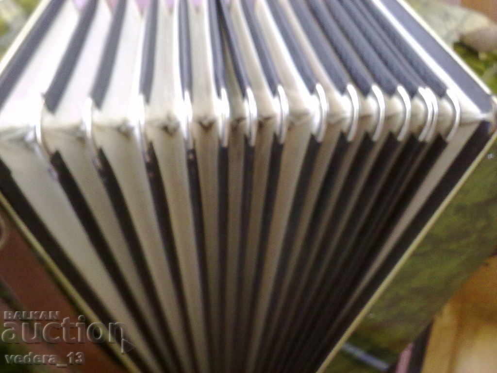 Licitație campion mondial -48 bas Licitație campion mondial -48 bas