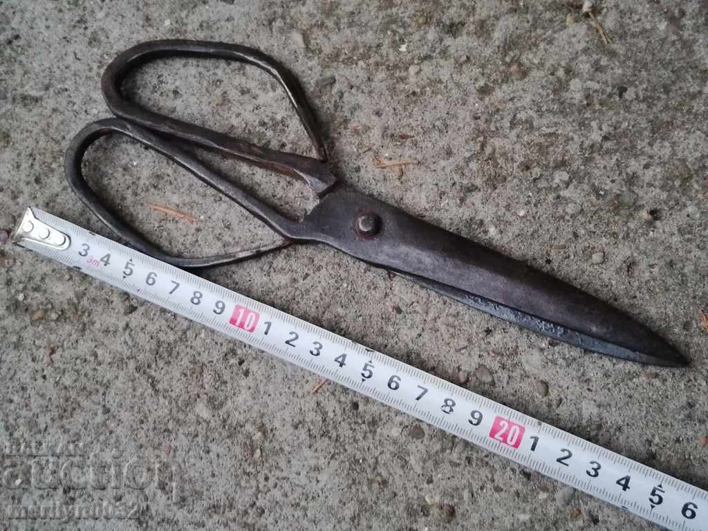 Δημοπρασία Παλιά χέρι-πλαστά ψαλίδι, σίδερο Δημοπρασία Παλιά χέρι-πλαστά ψαλίδι, σίδερο