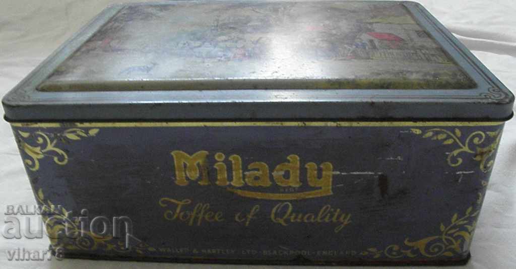 Old metal box for a collection with price € 29.99 | 58.66 BGN
