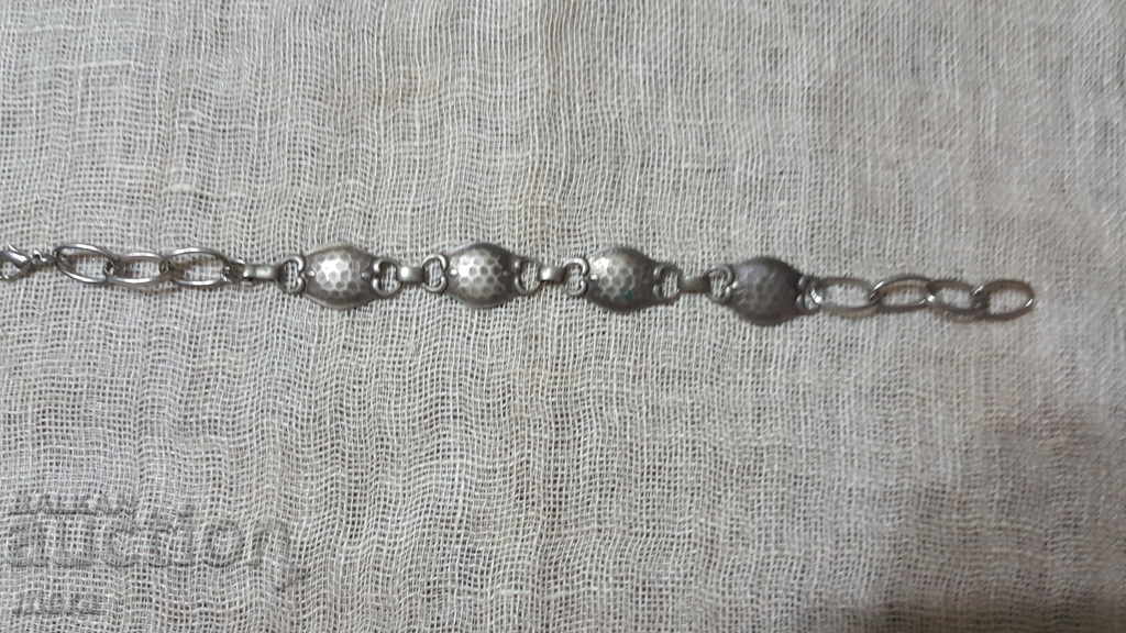 Bracelet with price 8.00 BGN | € 4.09 Bracelet with price 8.00 BGN | € 4.09