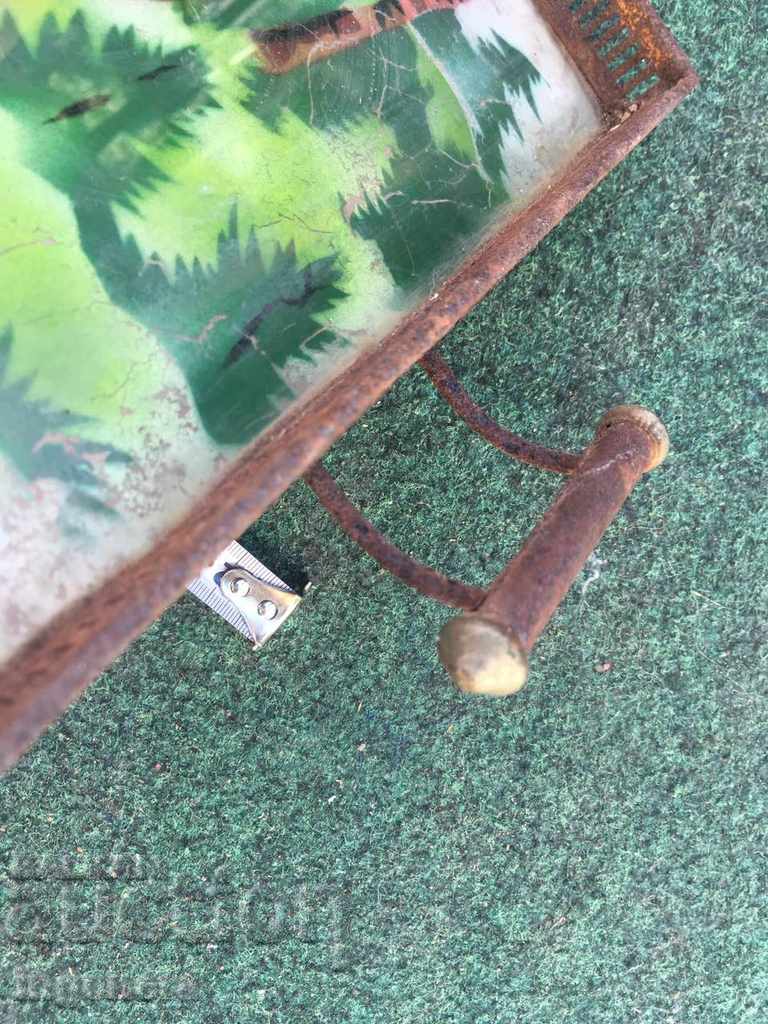 TAVĂ DE STARURI cu preț 18.00 BGN | € 9.20 TAVĂ DE STARURI cu preț 18.00 BGN | € 9.20