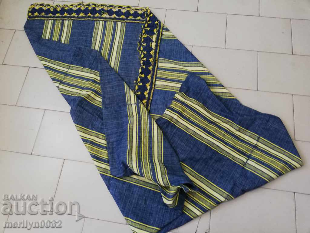 Vintage hand woven bed sheet with lace border - 5 Vintage hand woven bed sheet with lace border - 5