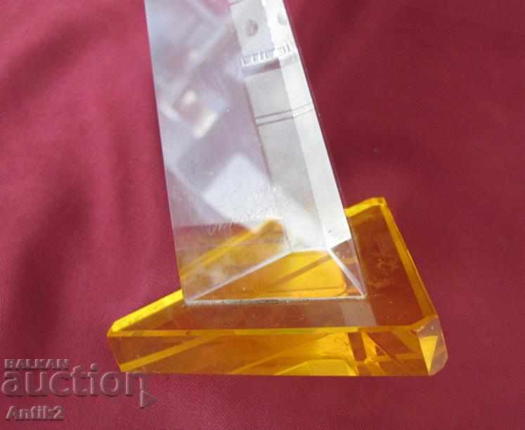 Аукцион Антикварен Кристално Стъкло Сувенир Кремъл Аукцион Антикварен Кристално Стъкло Сувенир Кремъл