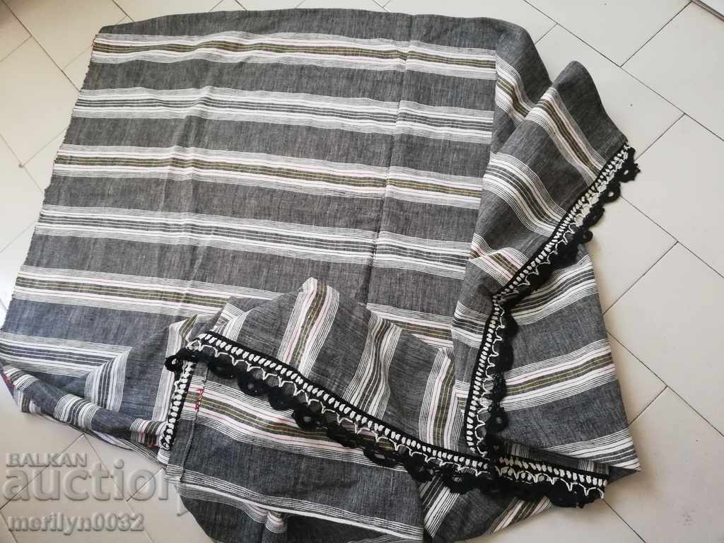 Vintage hand woven bed sheet with lace border Vintage hand woven bed sheet with lace border