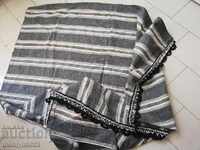 Cearșaf de pat vintage țesut manual cu bordură de dantelă