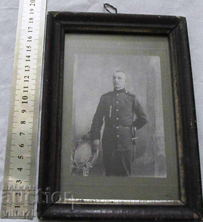 Παλιά φωτογραφία ενός στρατιώτη από το 18ο Πεταλούδα Ειρήνης Πεζικού με τιμή 39.99 BGN | € 20.45 Παλιά φωτογραφία ενός στρατιώτη από το 18ο Πεταλούδα Ειρήνης Πεζικού με τιμή 39.99 BGN | € 20.45