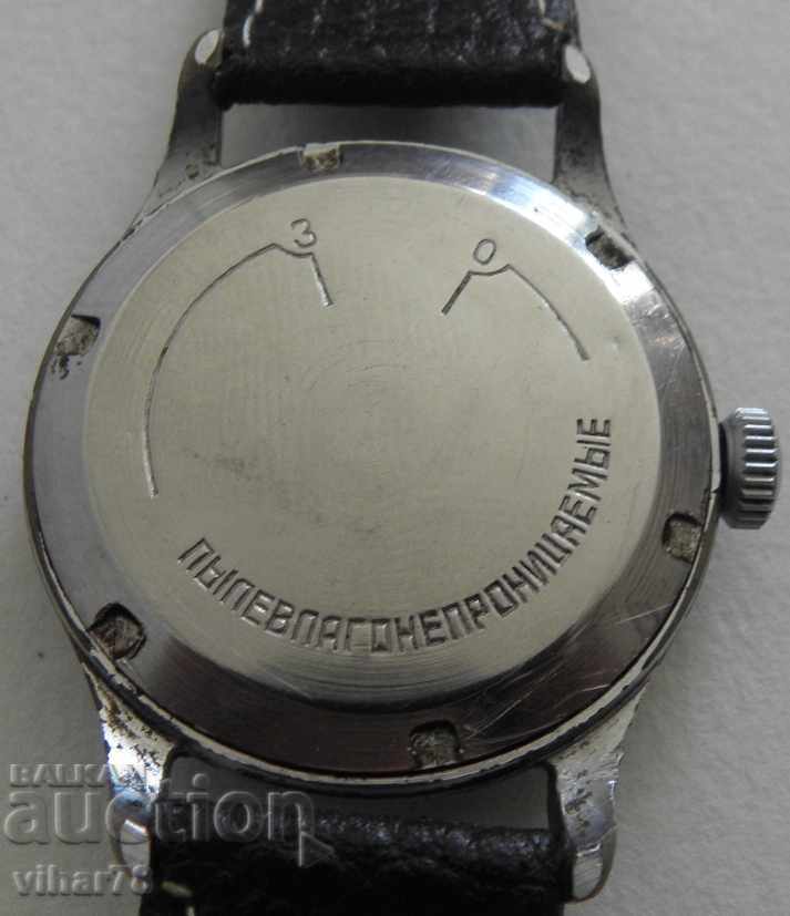 Παράδοση KAMA-ανδρών ρολογιών Παράδοση KAMA-ανδρών ρολογιών