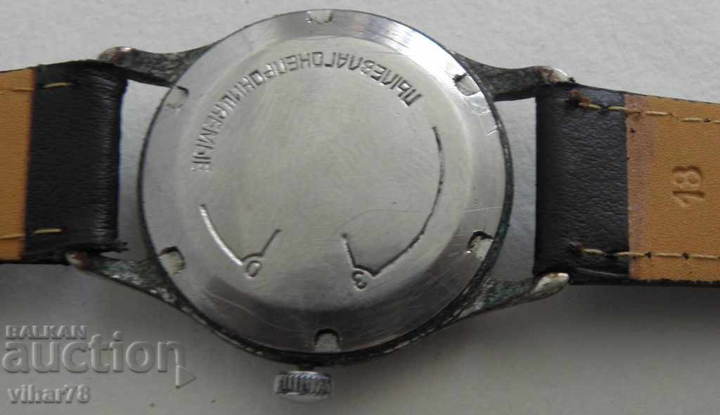 Παράδοση KAMA-ανδρών ρολογιών Παράδοση KAMA-ανδρών ρολογιών