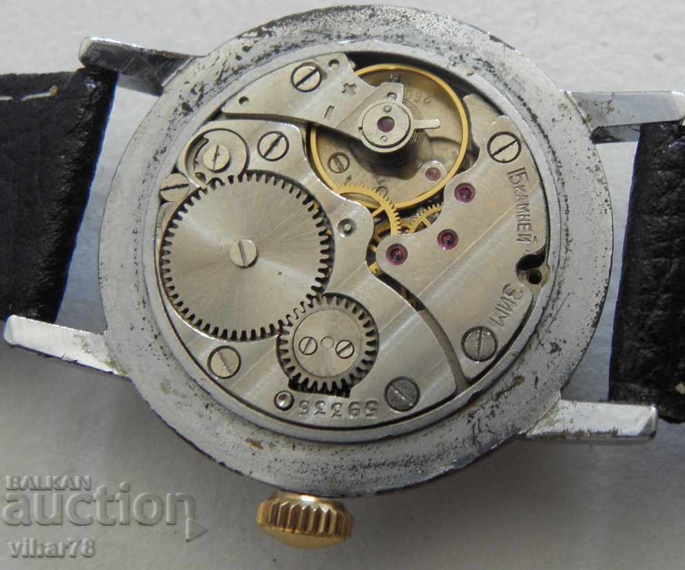 Auction  MEN'S WINTER WINDOW