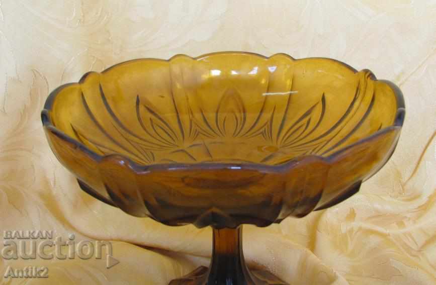 Auction 30s Crystal Fruit Glass Auction 30s Crystal Fruit Glass