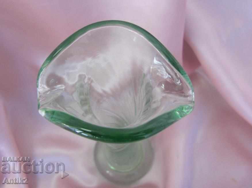 Auction 30s Crystal Vase handmade Auction 30s Crystal Vase handmade
