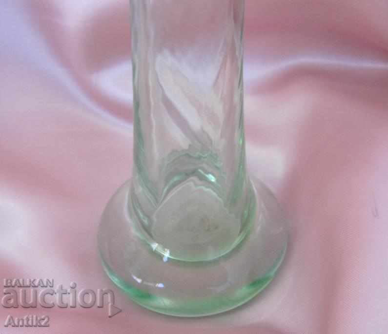 Delivery of 30s Crystal Vase handmade Delivery of 30s Crystal Vase handmade