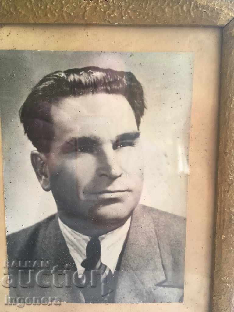 Παράδοση ΠΟΡΤΡΑΙΤΟ ΤΟΥ ΓΚΕΟΡΓΚΙ ΚΑΡΑΣΛΑΒΟΦ Παράδοση ΠΟΡΤΡΑΙΤΟ ΤΟΥ ΓΚΕΟΡΓΚΙ ΚΑΡΑΣΛΑΒΟΦ