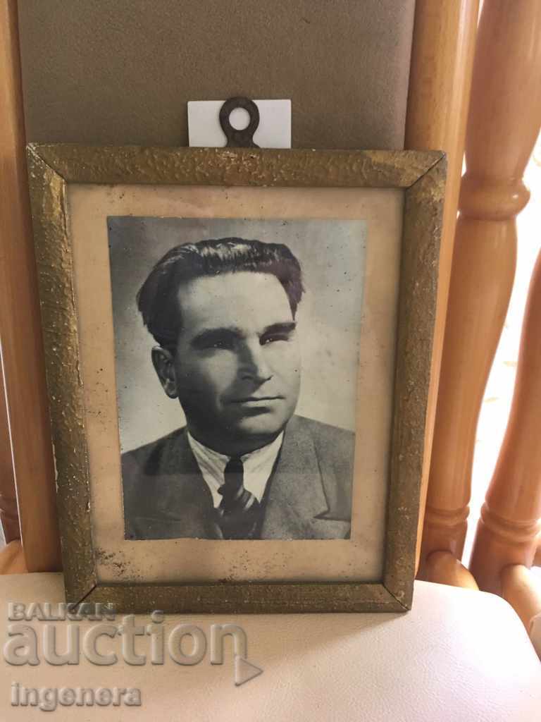 ΠΟΡΤΡΑΙΤΟ ΤΟΥ ΓΚΕΟΡΓΚΙ ΚΑΡΑΣΛΑΒΟΦ ΠΟΡΤΡΑΙΤΟ ΤΟΥ ΓΚΕΟΡΓΚΙ ΚΑΡΑΣΛΑΒΟΦ