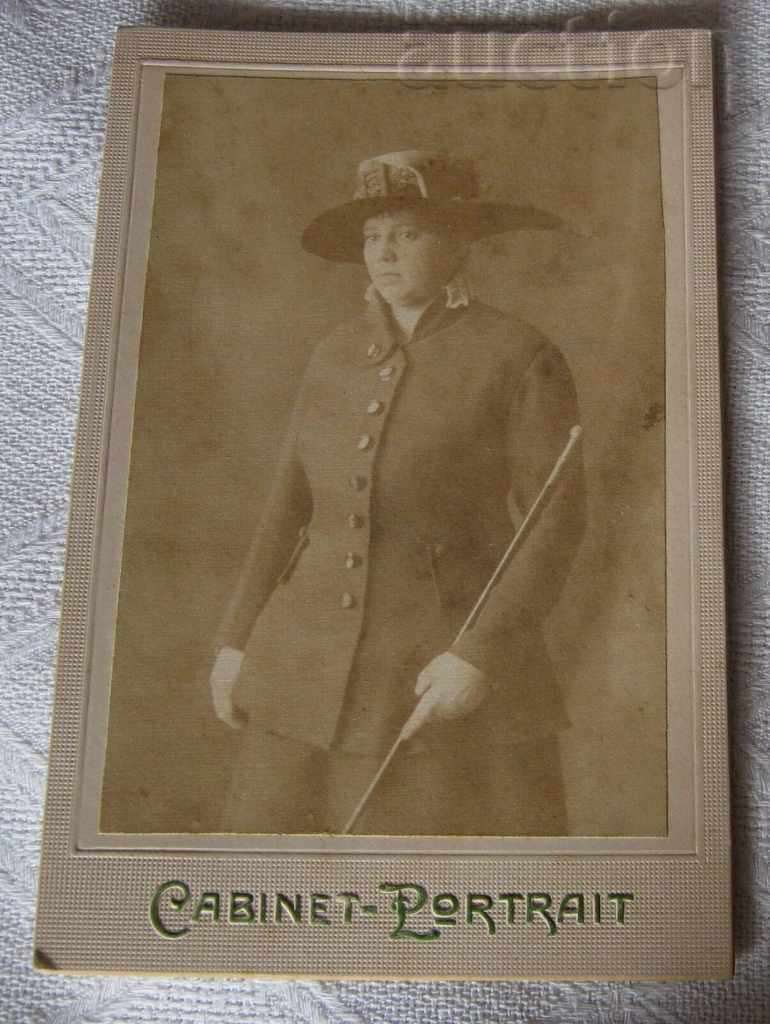 COWS COSTUM RIDING HAT LADY 1918 FOTO CARDBOARD